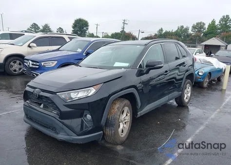 2021 Toyota Rav4 Xle из США, поврежденный, VIN 2T3W1RFVXMW114944